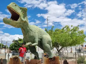 Estátua do Dinossauro