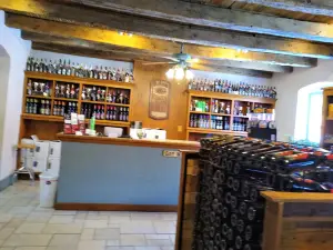 Adam Puchta Winery