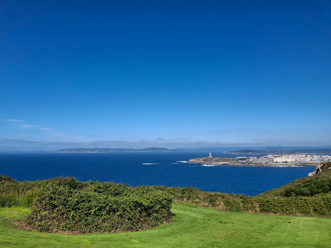 Hotels near Monte De San Pedro