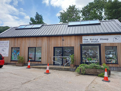 Blaze Farm & The Potty Sheep