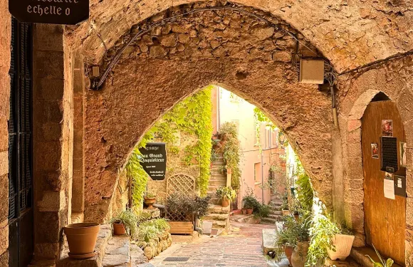 羅克布呂訥－卡普馬丹