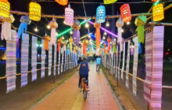 วัดพระธาตุช้างค้ำวรวิหาร