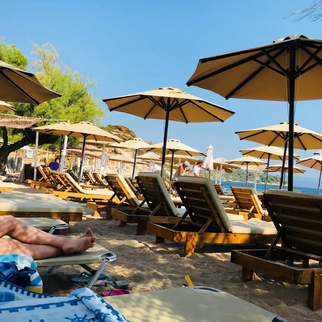 Hotels near Talgo Beach