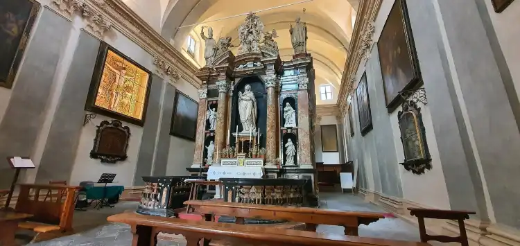 Arona