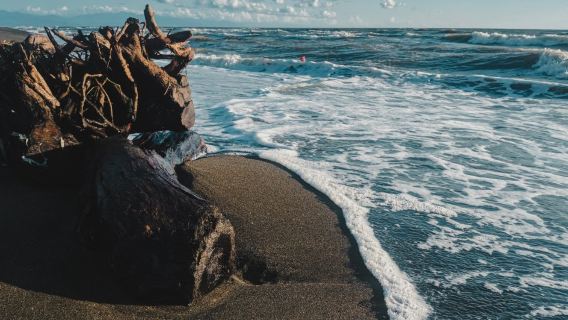 Ureki Beach