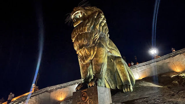 Kuragala Lion sculpture