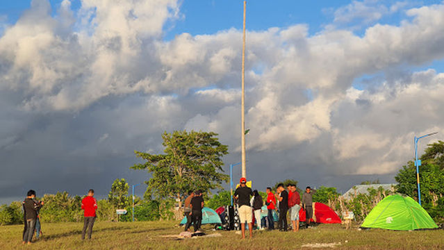 Wisata Camping Besteke Fatukopa