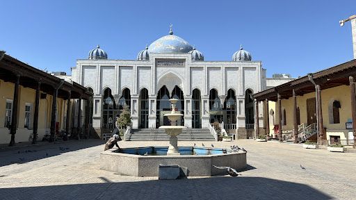 Mausoleum of Sheikh Muslihiddin