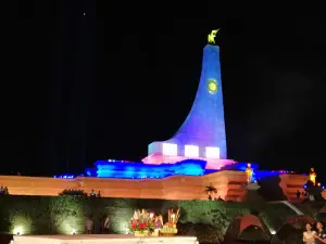 ស្តូបអនុស្សាវរីយ៍​ ២​ ធ្នូ Pir Thnu Memorial Park