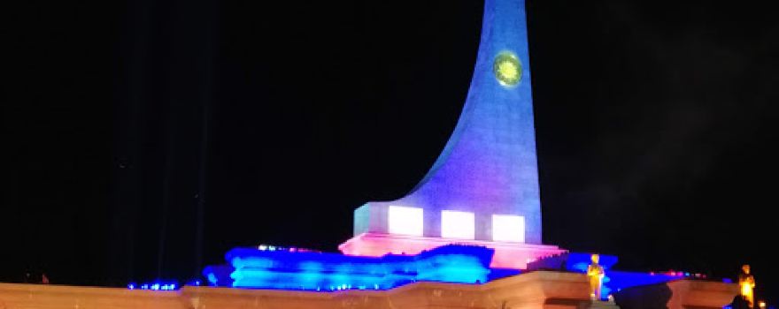 ស្តូបអនុស្សាវរីយ៍​ ២​ ធ្នូ Pir Thnu Memorial Park