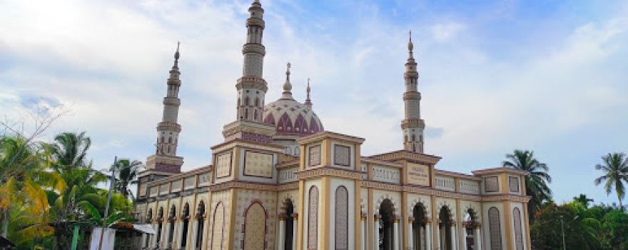 MASJID AL-MANNAR TEBAS