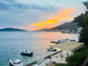 Neum Beach