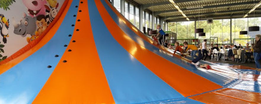 Binnenspeeltuin BoegaFun