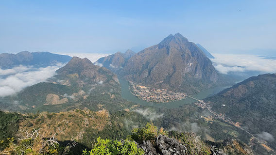 Phar Kewlom Amazing view point Trail entrance & ticket office