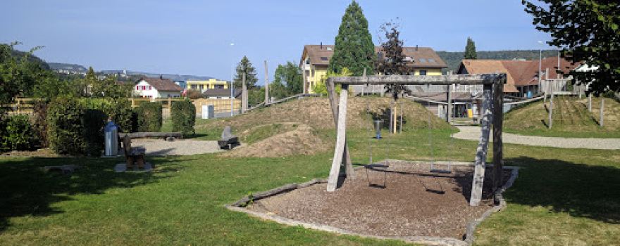 Spielplatz und Pausenplatz