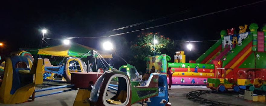 Trung tâm thể dục thể thao Đầm Dơi