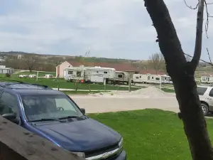 Sunset Village Mobile Home Park & RV Campground