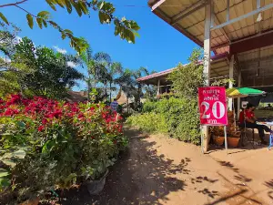 สวนดอกไม้เขาน้อย 360 องศา