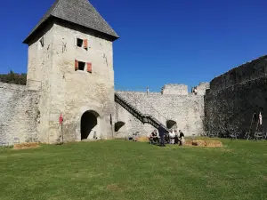 Spomenik hrvatskim braniteljima, Domovinski rat