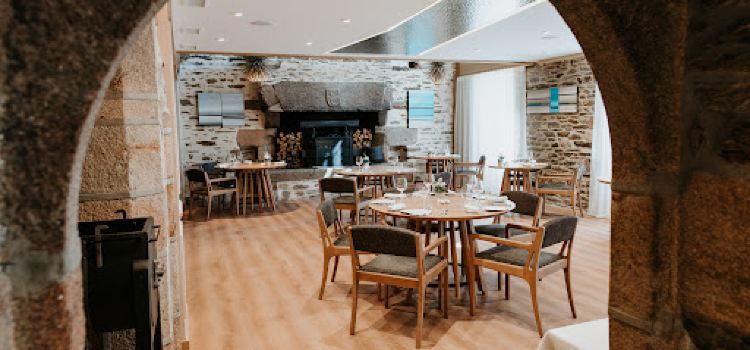 Hostellerie De La Pointe Saint Mathieu