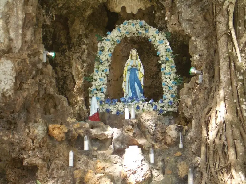 聖母マリアの祠