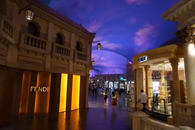 フォーラムショップス