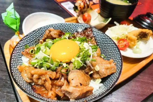 開丼