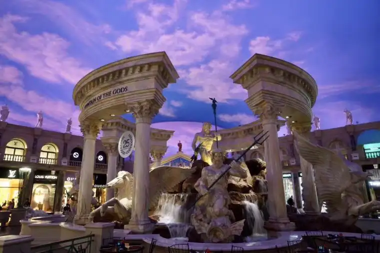 フォーラムショップス