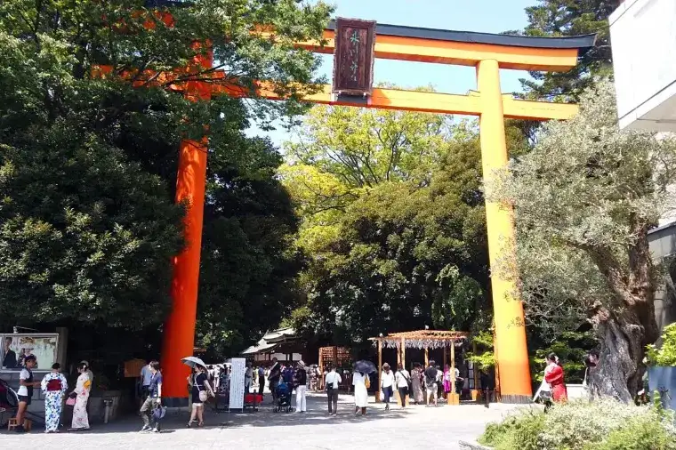 東京近郊景點 — 冰川神社