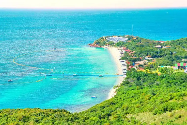 Ko Lan is home to white, sandy beaches and coral reefs.