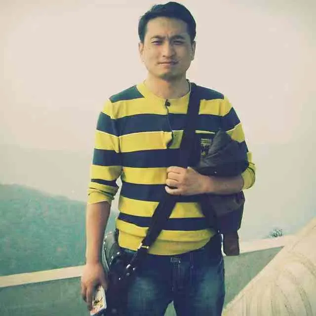 user-avatar