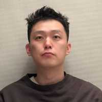 胡乱拍照的的李