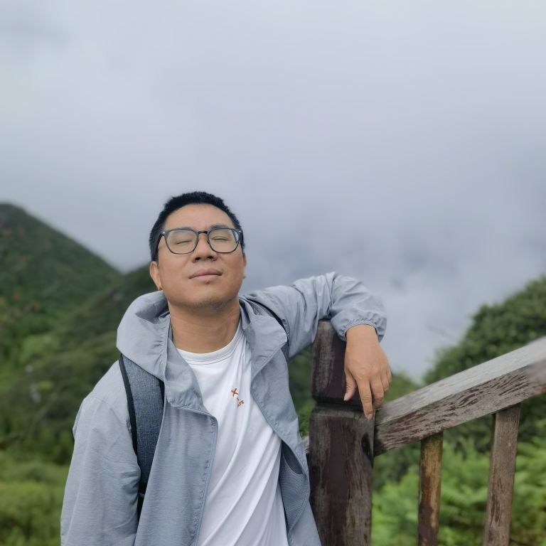 user-avatar