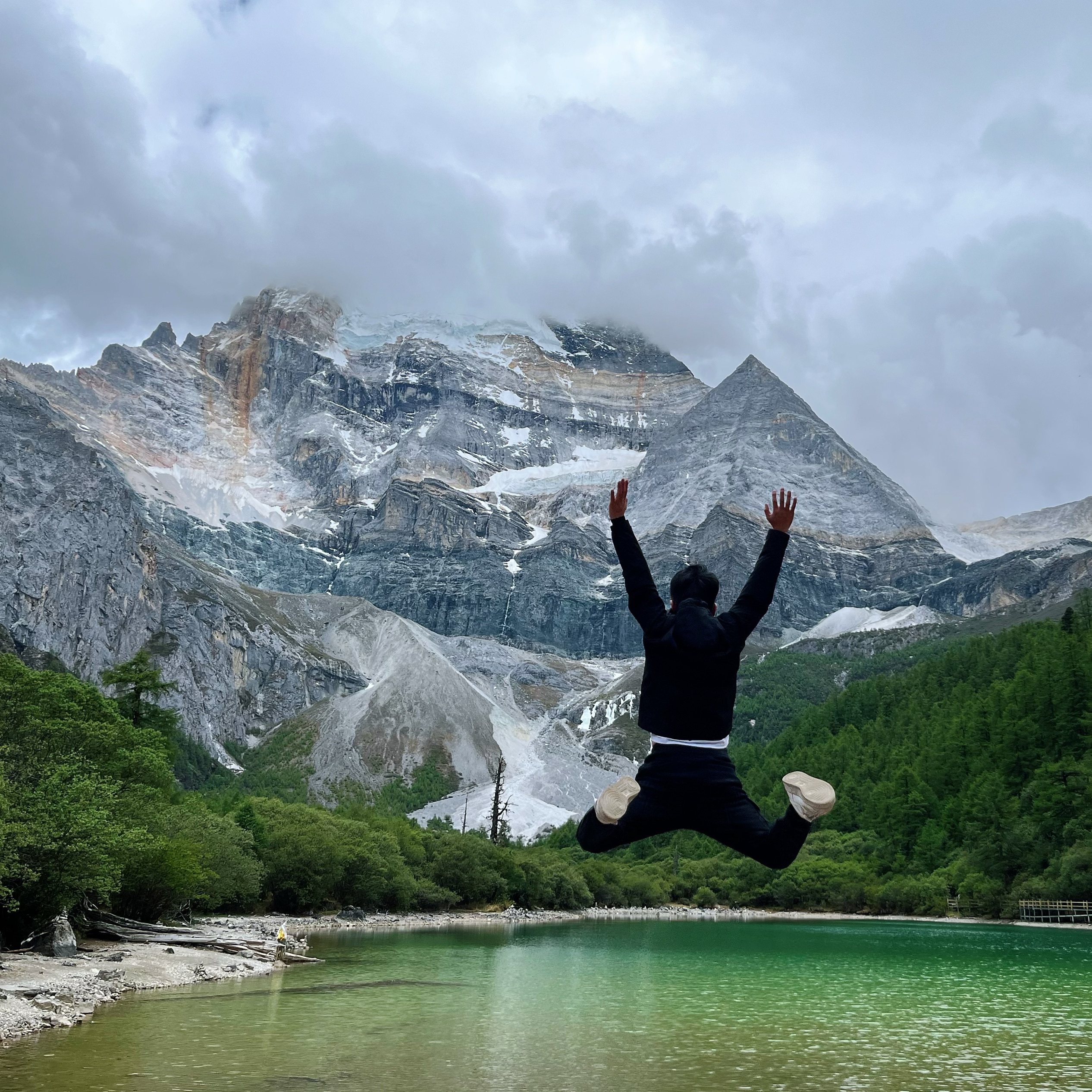 超级旅游玩家