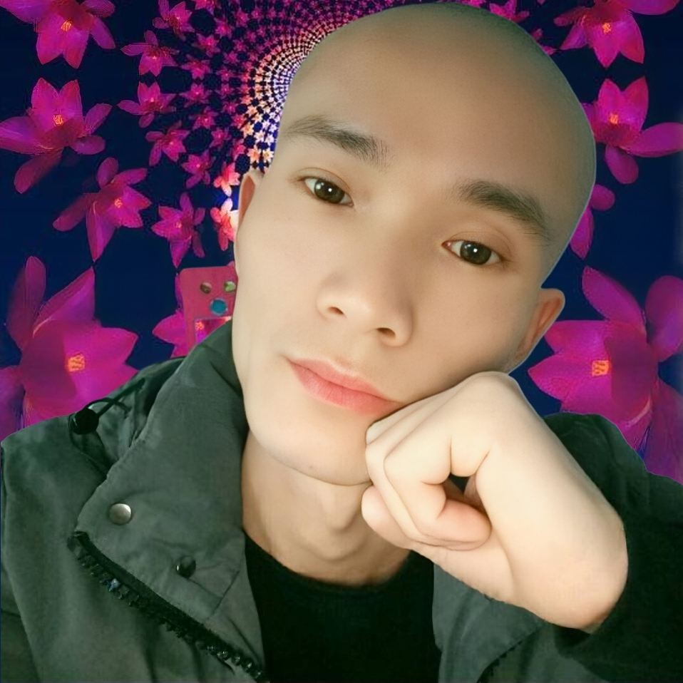 user-avatar