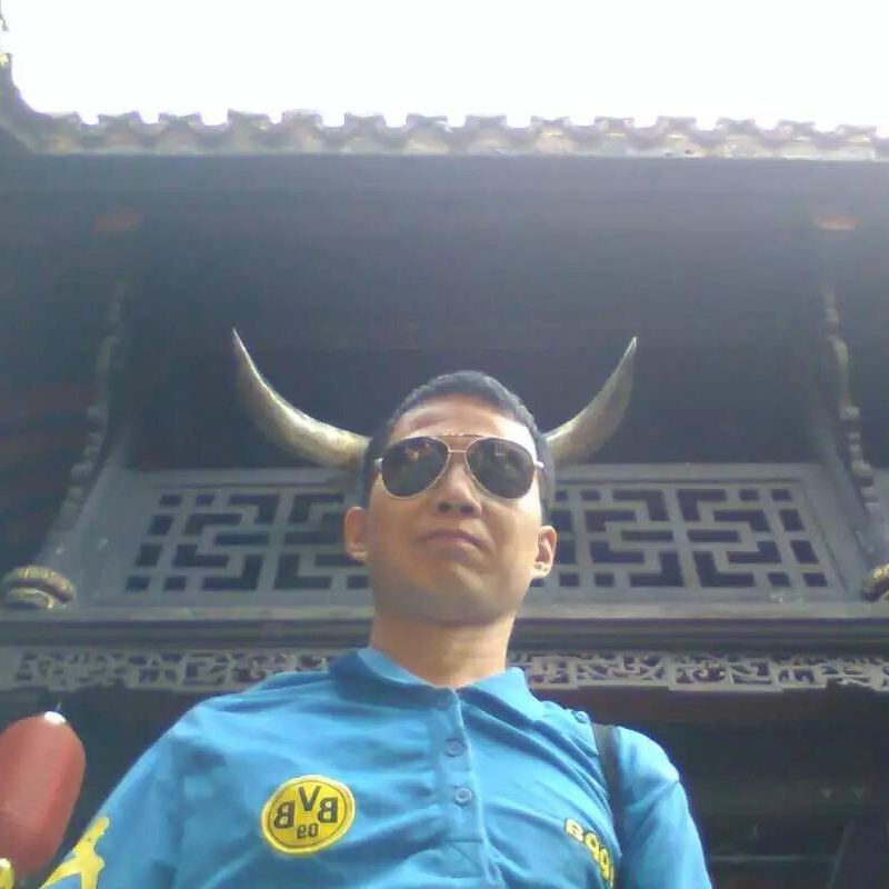 user-avatar
