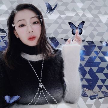 user-avatar