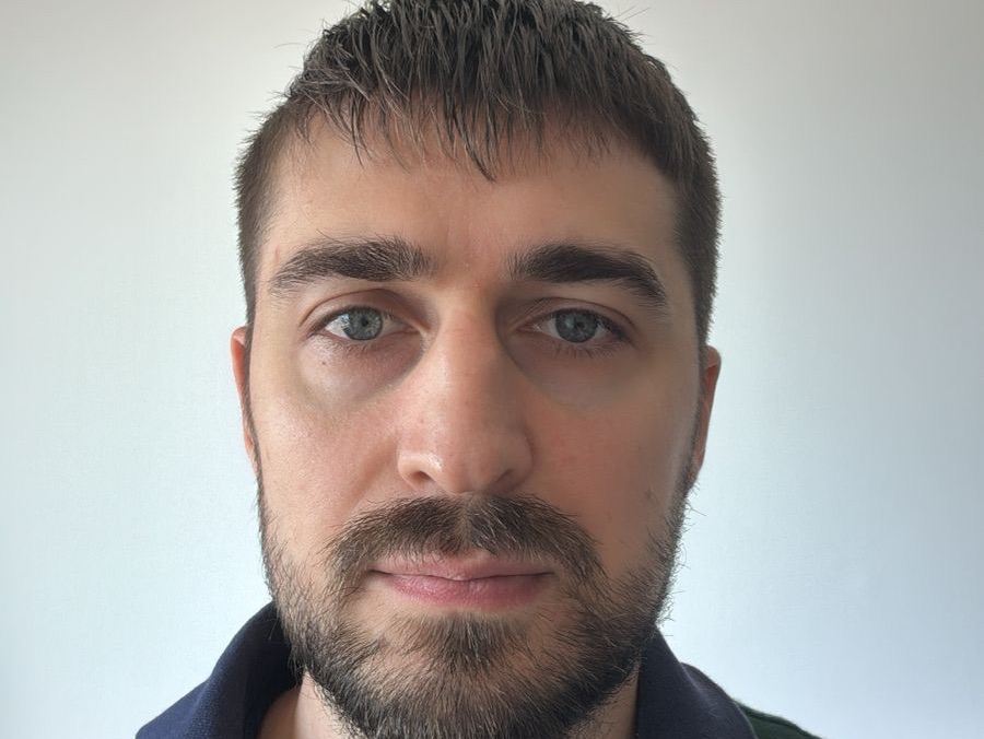 user-avatar
