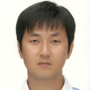 user-avatar