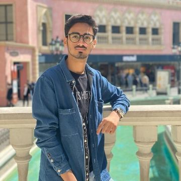 user-avatar