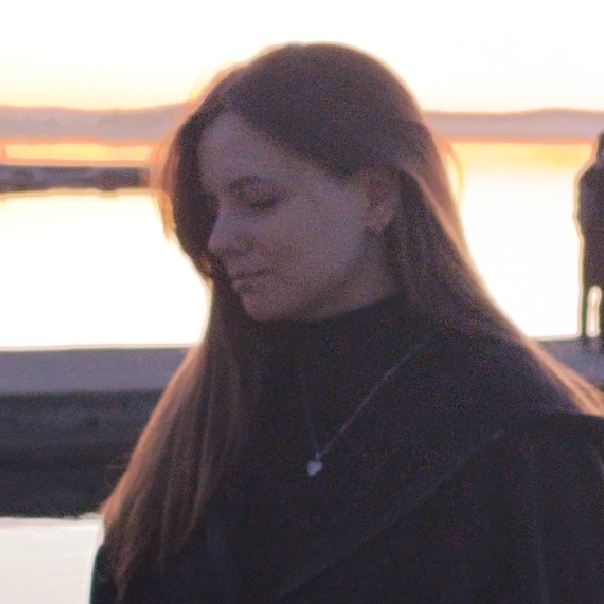 Настя(◡‿◡✿)