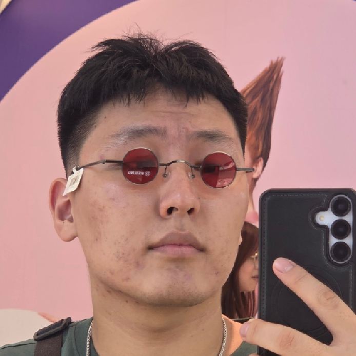 user-avatar