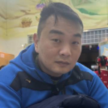KUAN LEE