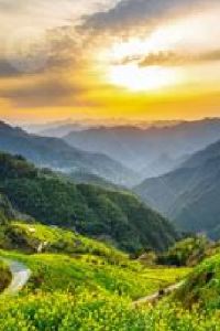 Lim Travel 歡樂頌飯店公寓（火車東站塔子山店）優惠