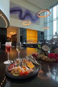 Queen Victoria 東横INN 天満橋大手前 クーポン