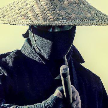 user-avatar