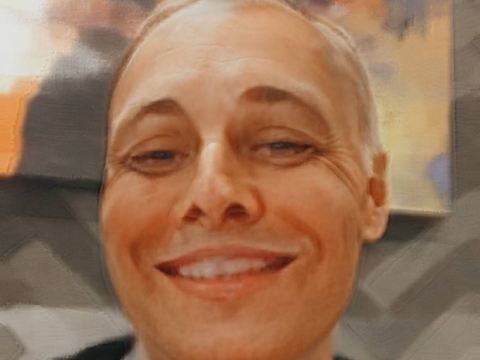 user-avatar