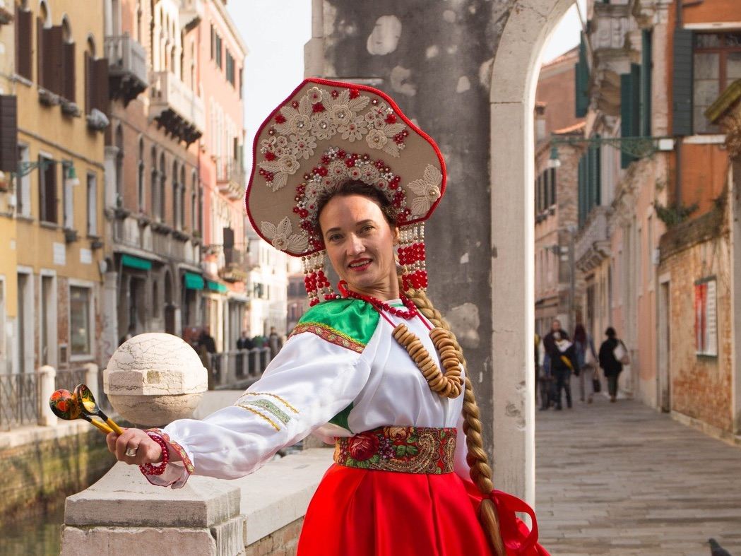 user-avatar