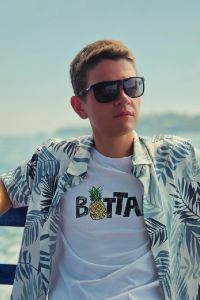 Sergei Petrov 51 阿瓦塔爾度假飯店優惠