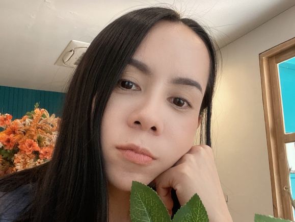 user-avatar